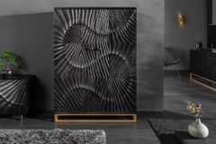 Massiver Barschrank SCORPION 141cm schwarz Mangoholz mit 3D Schnitzereien