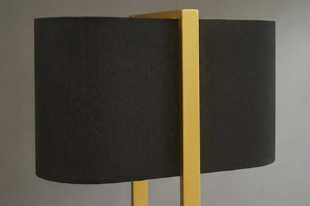 Minimalistische Stehlampe COLLEEN 160cm gold schwarz Stoffschirm mit Metallfuß