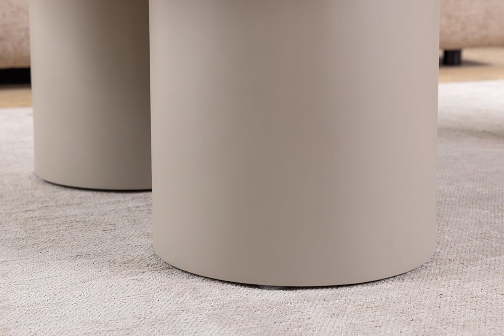 Stilvoller Couchtisch ORGANIKO 130cm cement greige organische Form