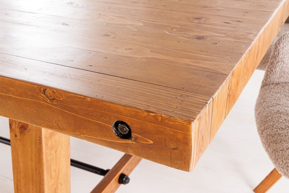 Massiver Esstisch FINCA 300cm vintage braun Pinienholz Bohlenoptik