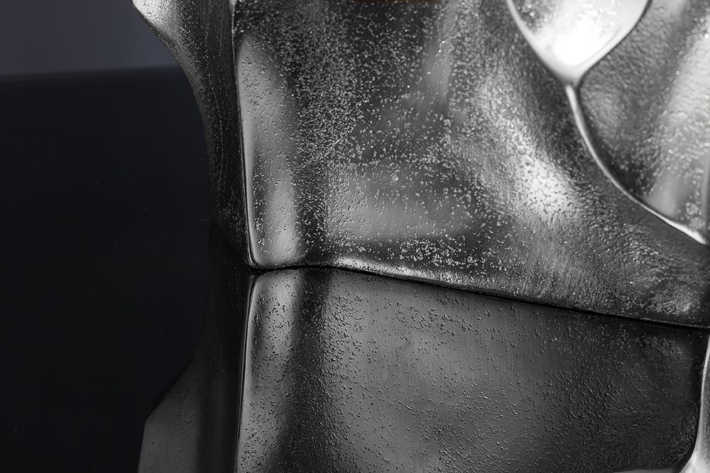 Handgefertigte Vase LIQUID 30cm silber Metall Hammerschlag Design