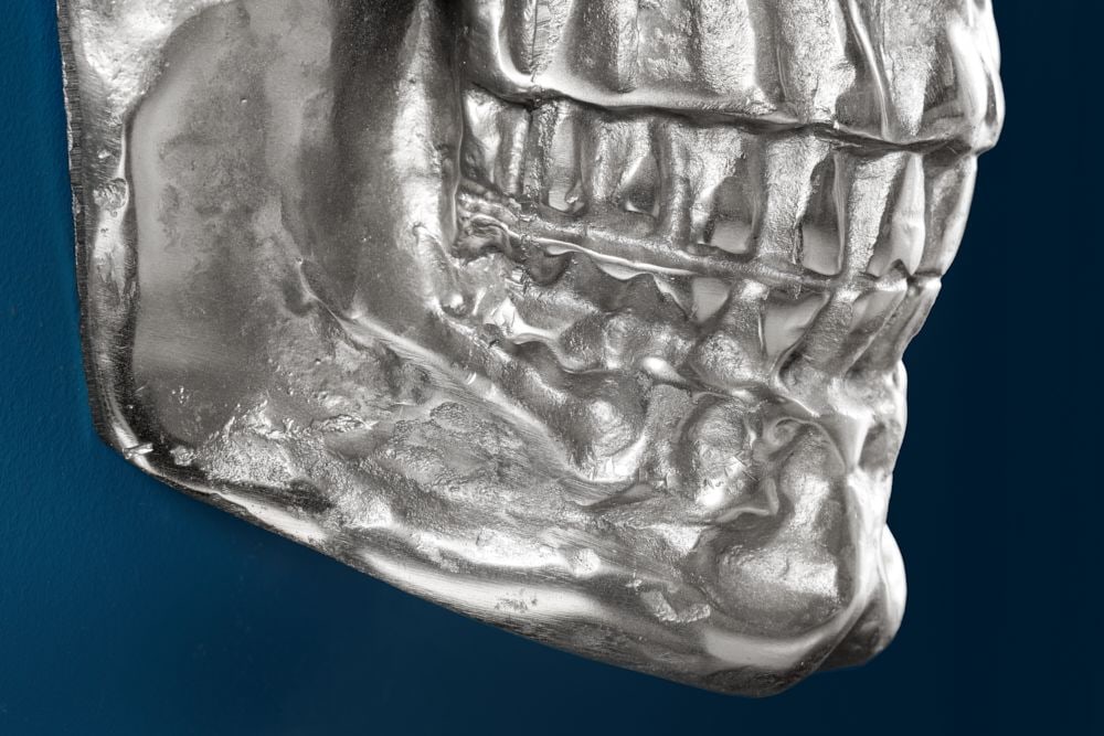 Exklusive Wandskulptur SKULL XXL 40cm silber Deko Totenkopf