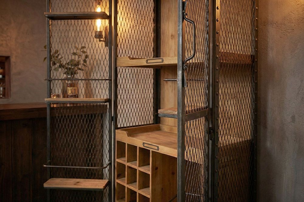 Design Barschrank LOFT 150cm natur Pinienholz Metall mit Flaschenregal