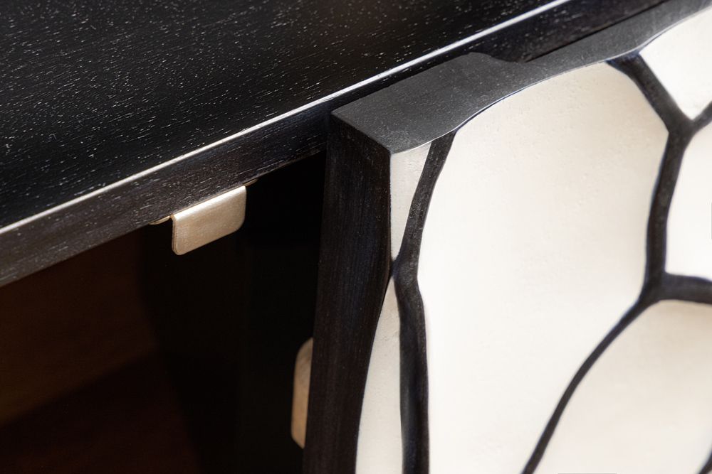 Massivholz Sideboard VULCANO 180cm weiß schwarz Mangoholz mit 3D Schnitzereien handmade Metallgestell gold