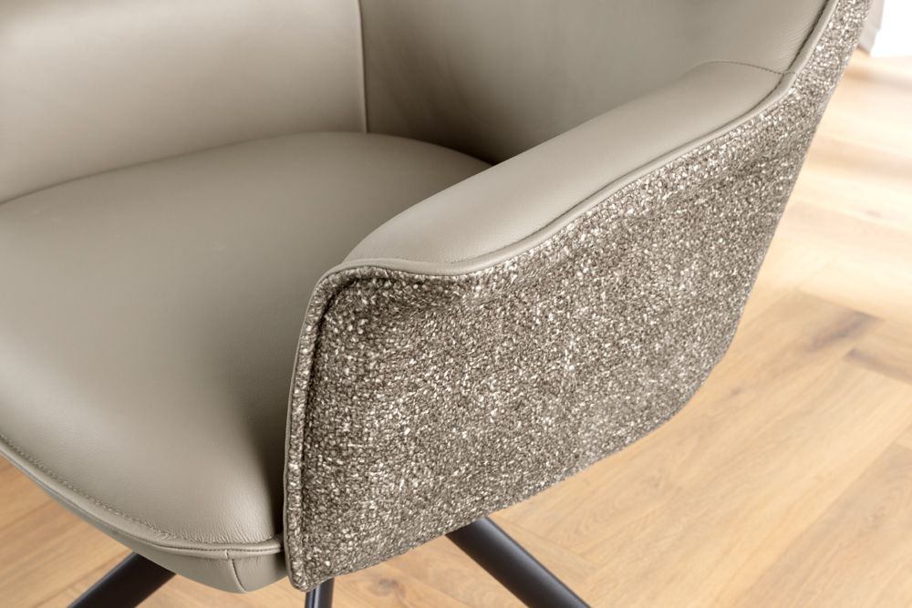 Drehbarer Stuhl LE GRAND taupe Echtleder Strukturstoff schwarzes Metallgestell