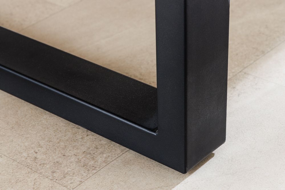 Massiver Esstisch WILD OAK 160cm natur schwarz Wildeiche Baumkante U-Gestell Metall