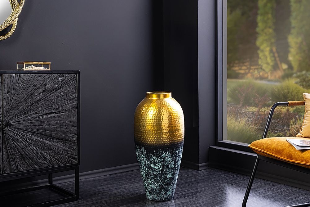 Handgefertigte Deko Vase ORIENT M 50cm gold Metall mit Patina Hammerschlag Design