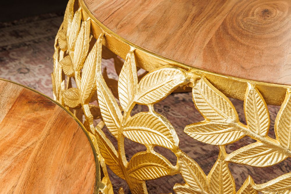 Rundes 2er Set Couchtische ABSTRACT LEAF 70cm natur gold Massivholz Akazie Metall Blatt-Design