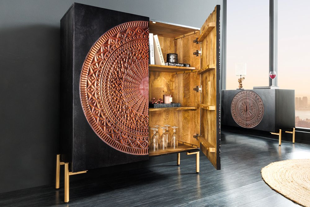 Massives Highboard MANDALA 120cm Mangoholz mit 3D Schnitzereien schwarz goldene Füße