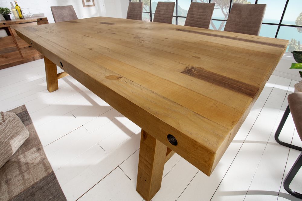 Massiver Esstisch FINCA 240cm vintage braun recyceltes Pinienholz Industrial Design