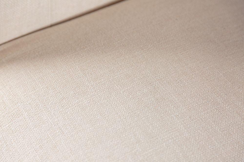 Eleganter Armlehnen Stuhl CASTLE beige mit Chesterfield Steppung im Landhausstil