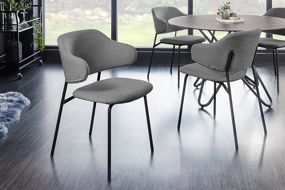 Design Stuhl VOGUE grau Bouclé schwarze Metallbeine