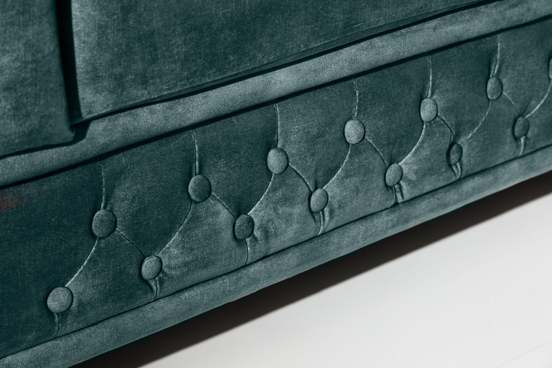 Chesterfield 3-Sitzer Sofa 205cm petrol Samt Federkern Goldnieten Knopfheftung