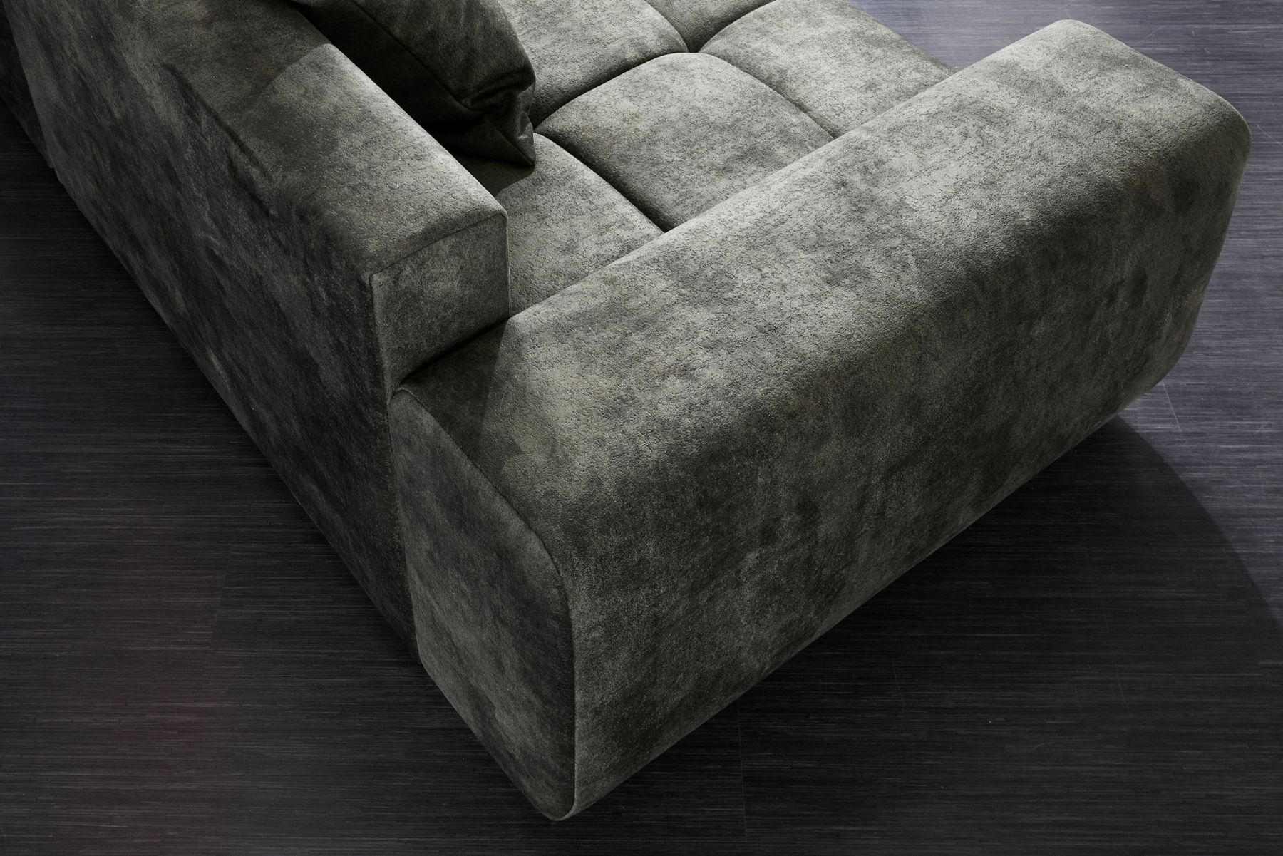 Big Sofa ELEGANCIA 285cm moosgrün Microfaser XXL Couch inkl. Kissen Federkern