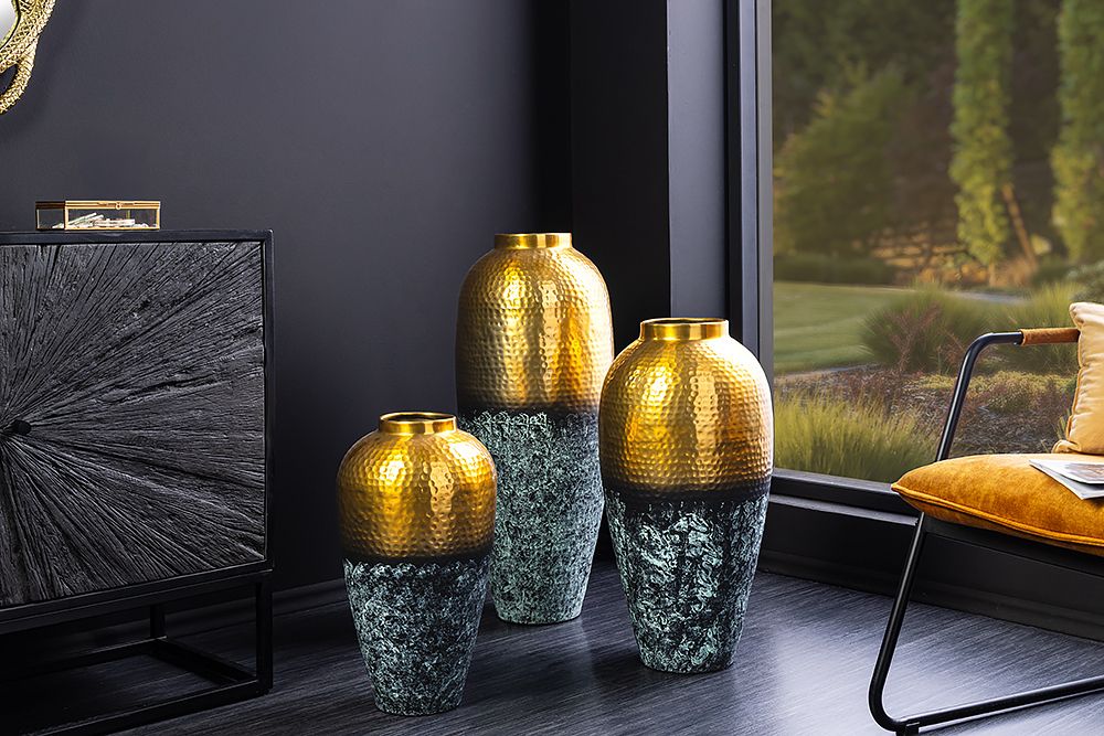 Handgefertigte Deko Vase ORIENT L 60cm gold Metall mit Patina Hammerschlag Design