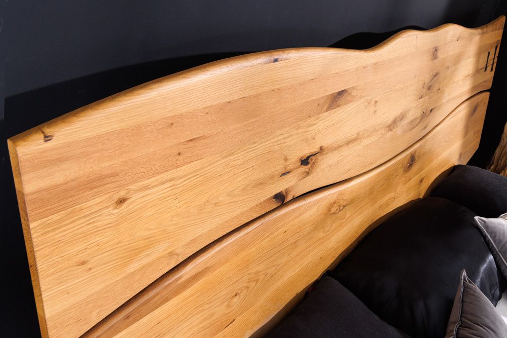 Massivholz Doppelbett AMAZONAS 180x200cm natur Wildeiche Baumkante