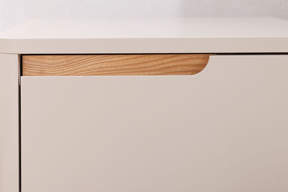 Design Nachtschrank LIV 55cm cashmere weiß mit Schublade und offenem Fach
