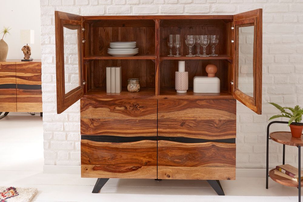 Massives Highboard AMAZONAS 140cm braun Sheeshamholz Vitrine mit Baumkante