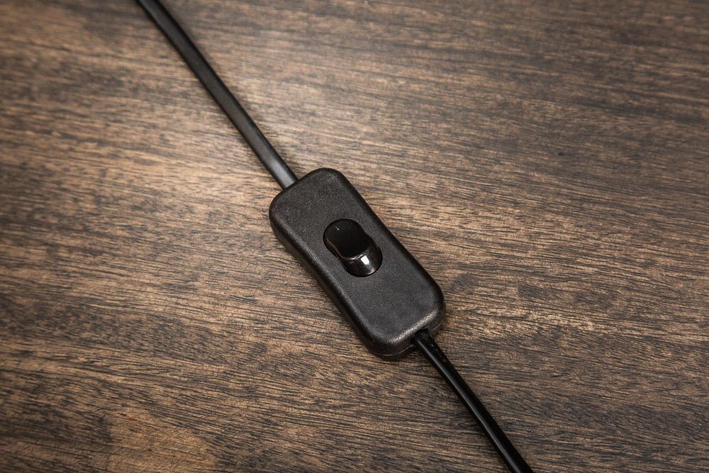 Einzigartige Tischlampe ORGANIC ARTWORK 65cm natur creme weiß Regenbaum mit Leinenschirm