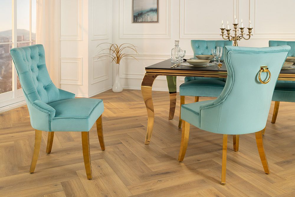 Chesterfield Stuhl CASTLE blau Samt goldene Edelstahlbeine mit Komfortgriff