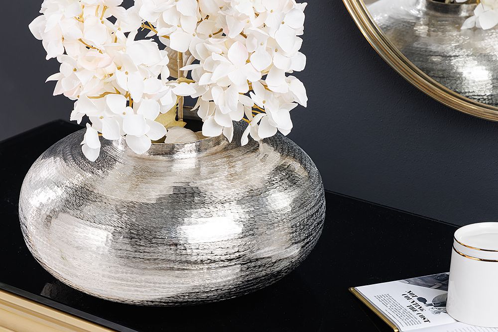 Moderne Deko Vase ABSTRACT ORIENT 35cm silber rund Metall Hammerschlag-Design