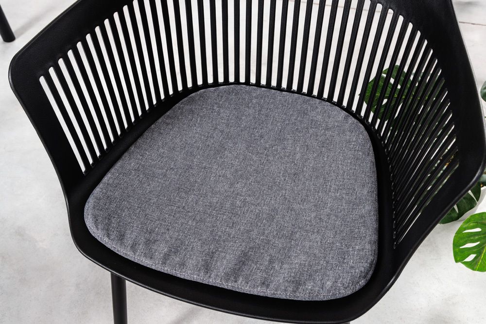 Design Stuhl AIRE schwarz Kunststoff Stahlgestell Indoor Outdoor inkl. Kissen