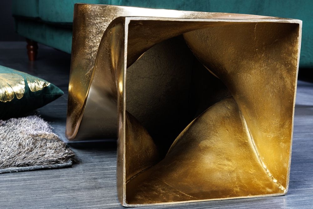 Skulp­tu­raler Beistelltisch TWIST 45cm gold Aluminium handmade Sitzhocker Nachttisch