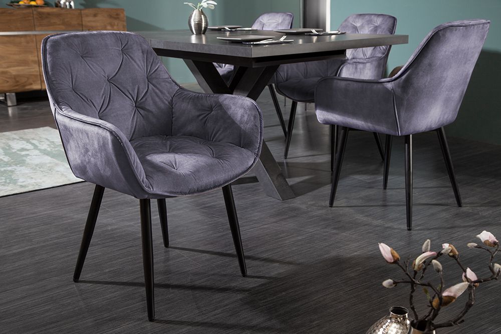 Design Stuhl MILANO grau Samt mit Armlehne Ziersteppung gepolstert schwarze Metallbeine