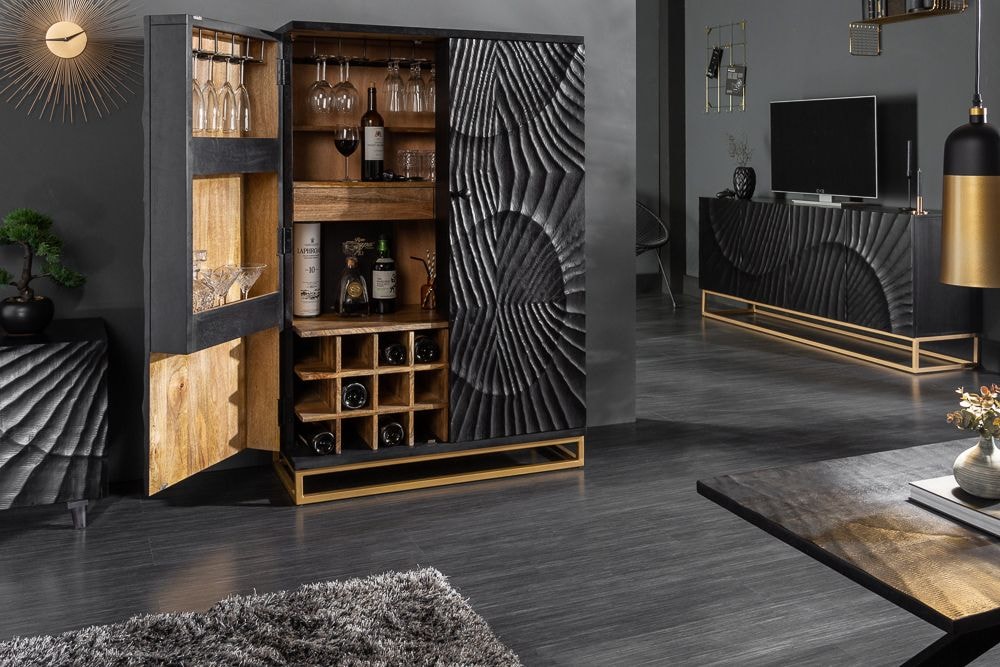 Massiver Nachttisch SCORPION 50cm schwarz Mangoholz Beistelltisch mit 3D Schnitzereien
