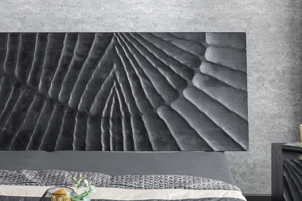 Design Bett SCORPION 180x200cm schwarz Mangoholz 3D Schnitzerei Massivholz Doppelbett