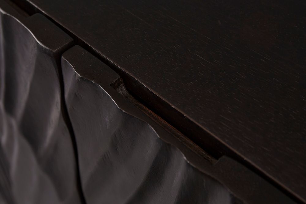 Massives Highboard SCORPION 120cm schwarz Mangoholz aufwendige 3D Schnitzereien