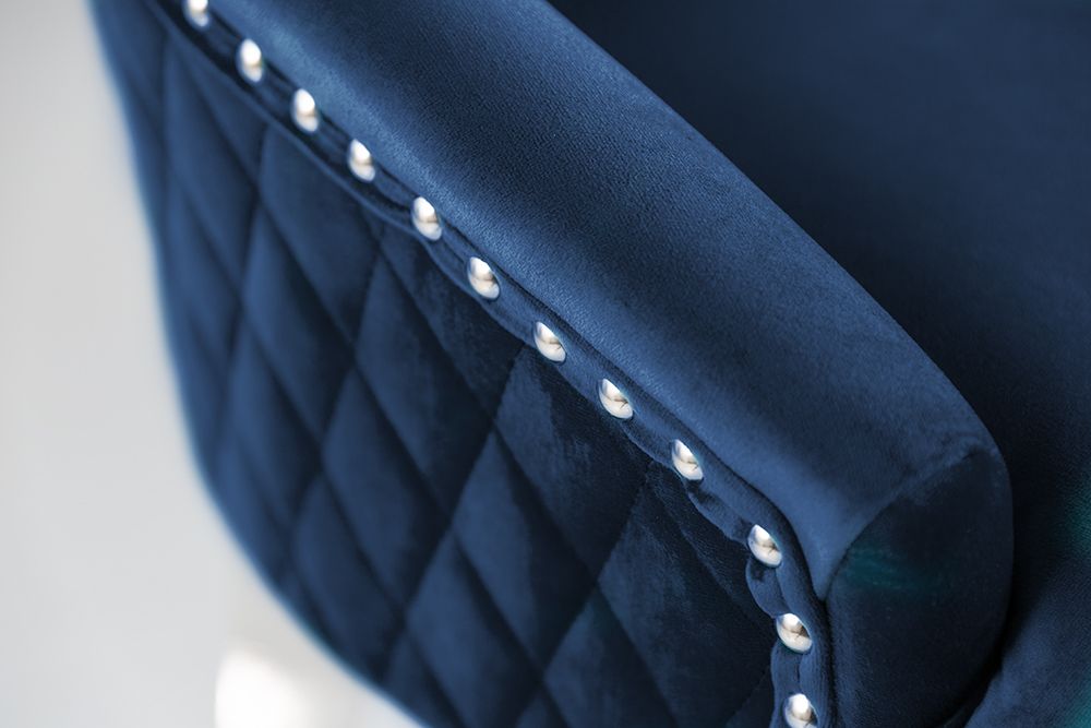 Barock Stuhl CASTLE DELUXE royalblau Samt Löwenkopf Chesterfield Design Esszimmerstuhl Nieten