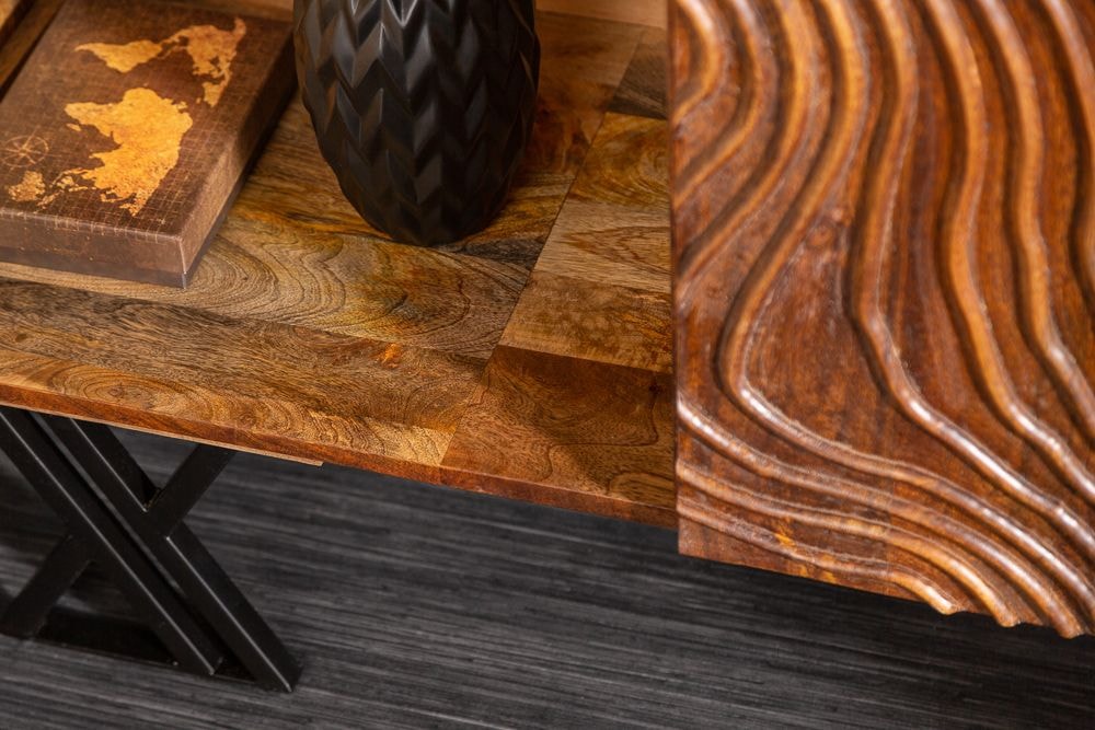 Handgearbeitetes Sideboard FLUID 160cm Mangoholz mit aufwendigen 3D Schnitzereien