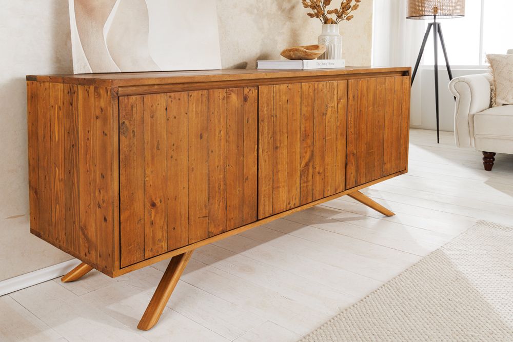 Massives Sideboard FINCA 150cm vintage braun recyceltes Pinienholz