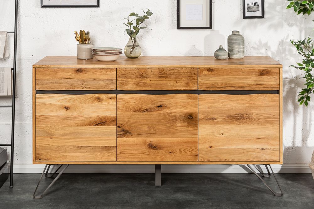 Massivholz Sideboard LIVING EDGE 160cm Wildeiche Metall schwarz Baumkante mit Schubladen