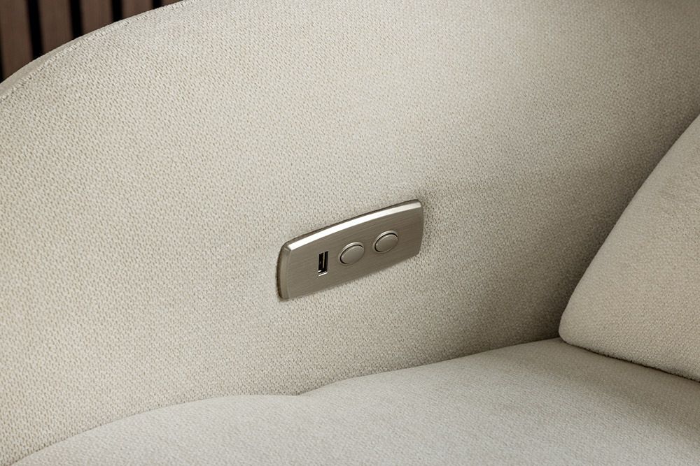 Elektrischer Kinosessel PRIORITY beige inkl. Kissen 360° drehbar mit USB-Anschluss
