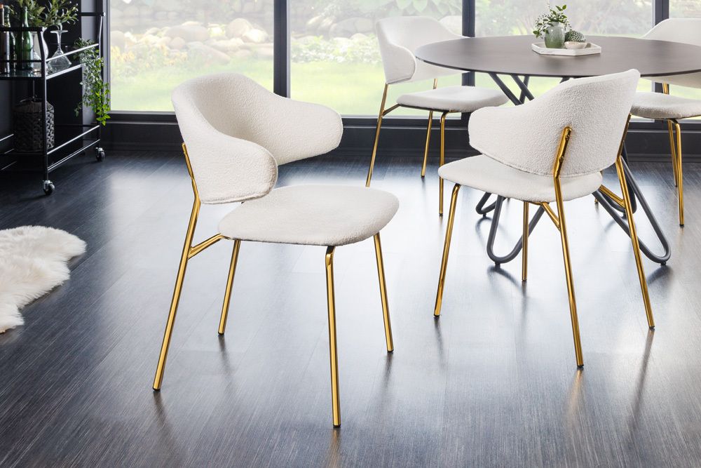Design Stuhl VOGUE weiß Bouclé goldene Metallbeine