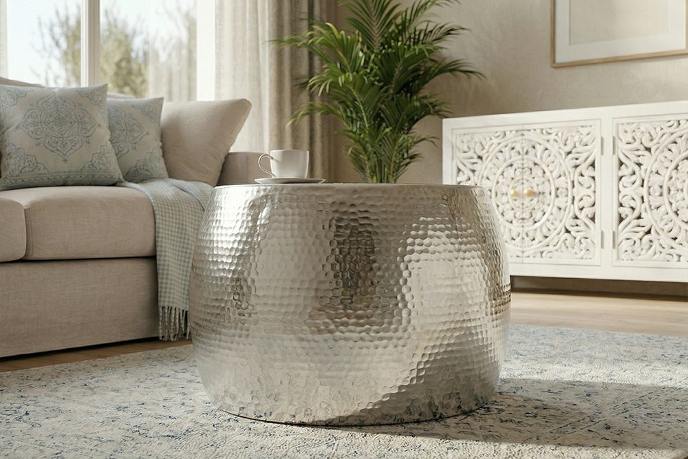 Runder Couchtisch ORIENT 60cm silber Metall Aluminium Hammerschlag Design handmade
