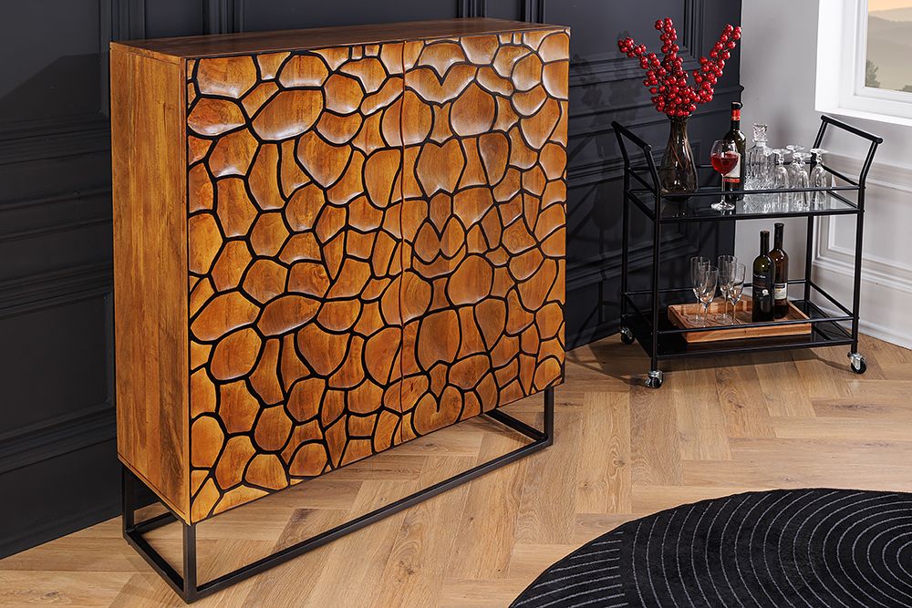 Massivholz Highboard VULCANO 120cm braun Mangoholz mit 3D Schnitzereien handmade Metallgestell schwarz
