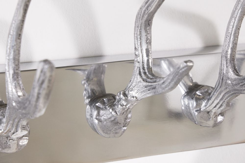 Dekorative Wandgarderobe DEER 50cm silber Aluminium poliert Hirschgeweih Kleiderhaken