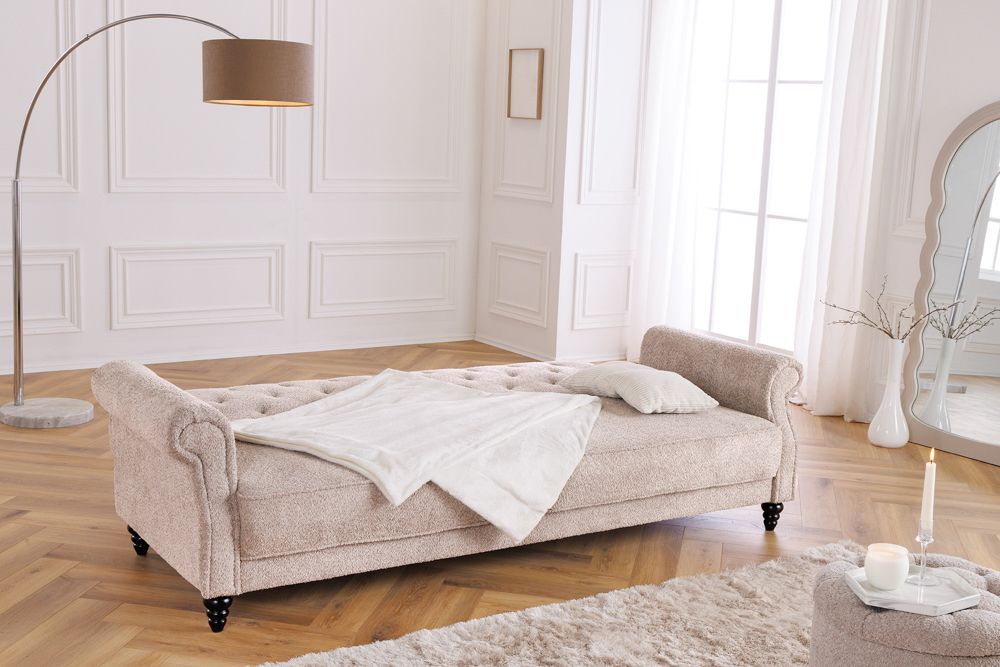 Chesterfield 3-Sitzer Sofa MAISON BELLE AFFAIRE 220cm greige Bouclé mit Schlaffunktion