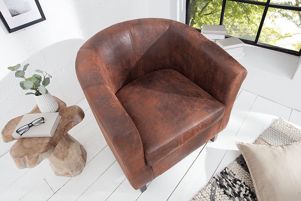 Design Lounge Sessel HEMINGWAY whisky braun mit Armlehnen Cocktailsessel Massivholzbeine