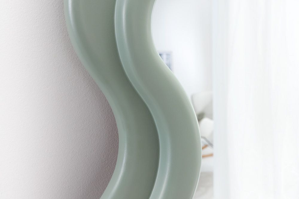 Design Wandspiegel CURVY 160cm salbeigrün