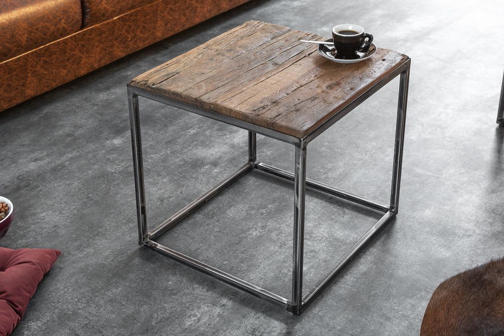 Industrial Beistelltisch BARRACUDA 40cm recyceltes Massivholz mit geflexten Beinen