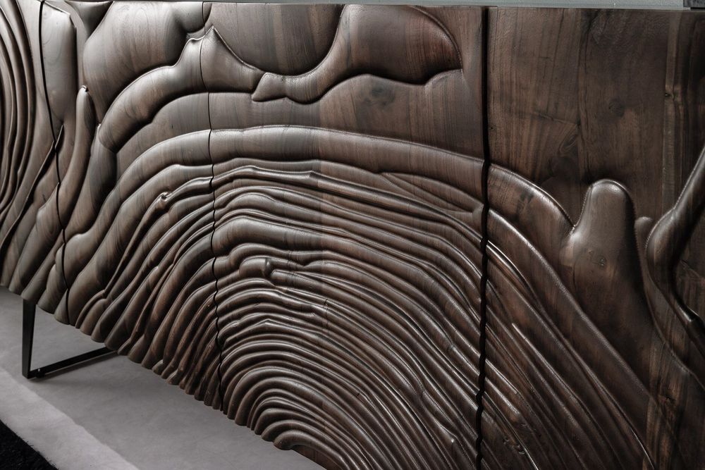 Massives Sideboard FLUID 175cm braun Mangoholz 3D-Design Kufengestell