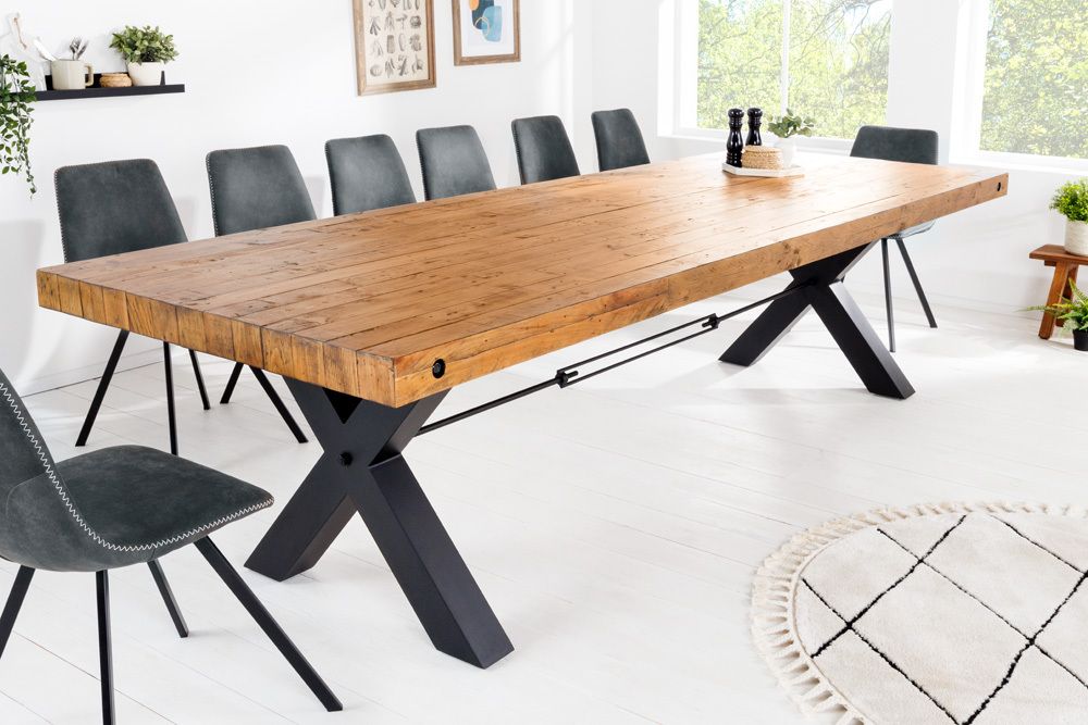 Massivholz Esstisch THOR 300cm vintage braun Pinie recycelt Industrial Design Eisen X-Gestell