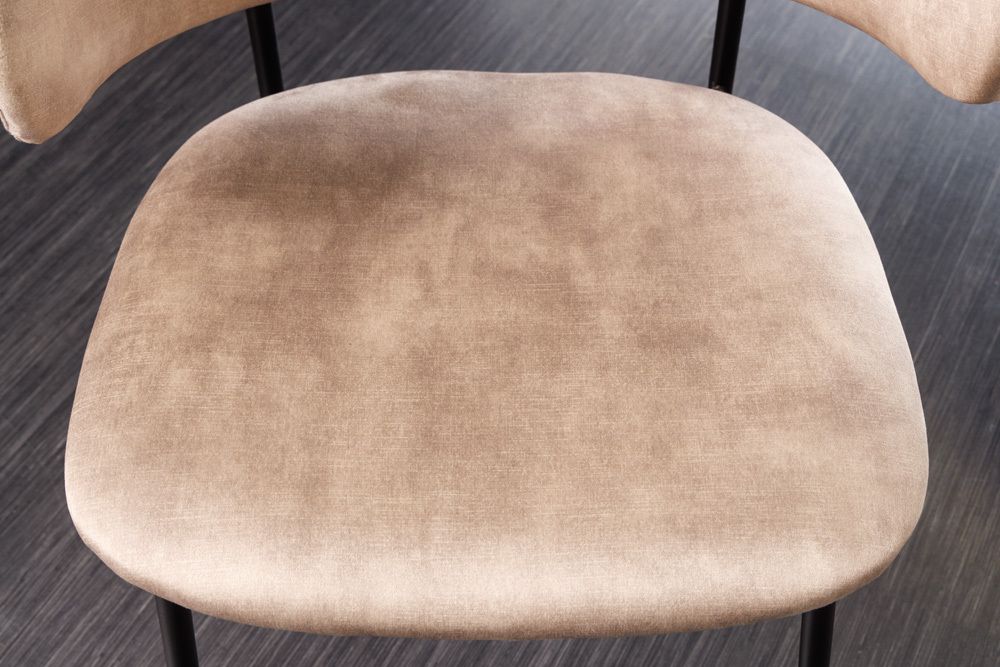 Design Stuhl VOGUE champagner greige Samt schwarze Metallbeine