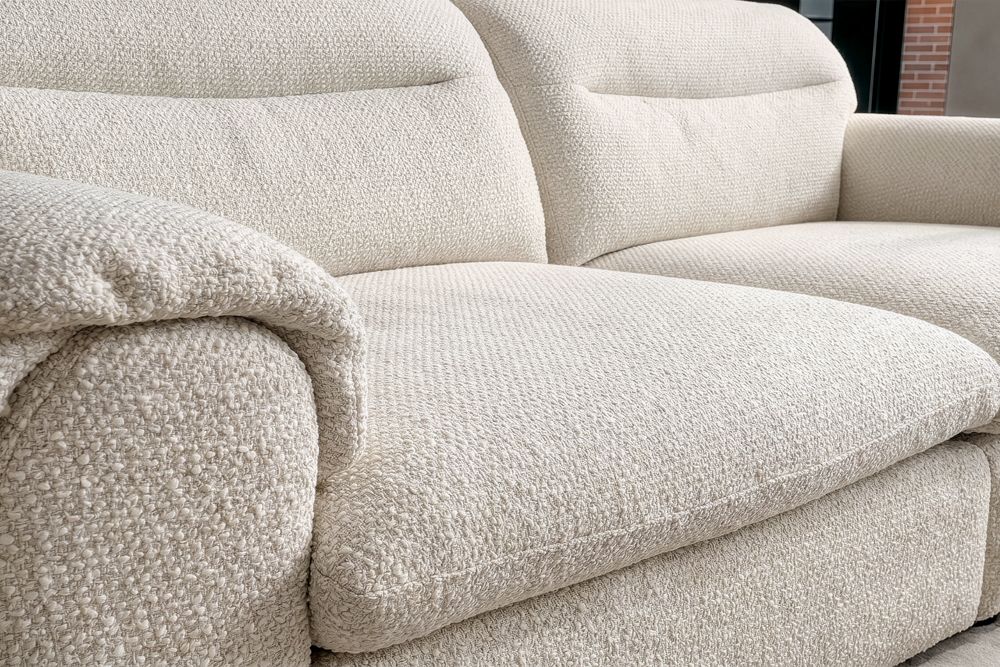 3-Sitzer Sofa SIXTH SENSE 210cm beige Bouclé-Strickstoff mit Nosagfederung und Daunenfedern