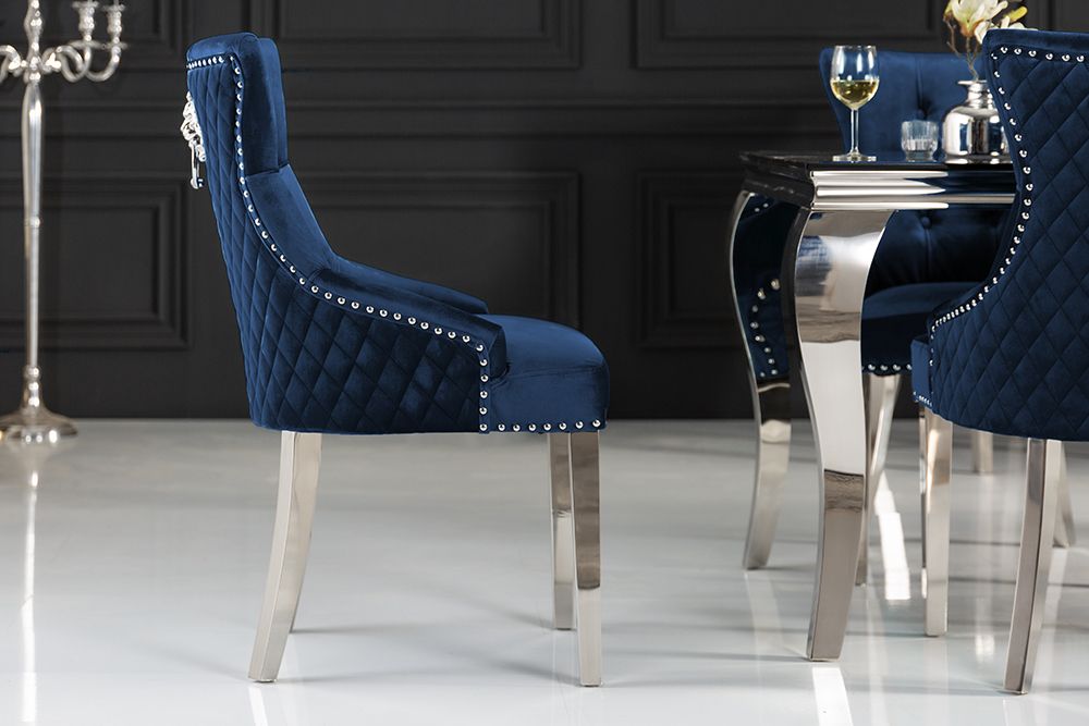 Barock Stuhl CASTLE DELUXE royalblau Samt Löwenkopf Chesterfield Design Esszimmerstuhl Nieten