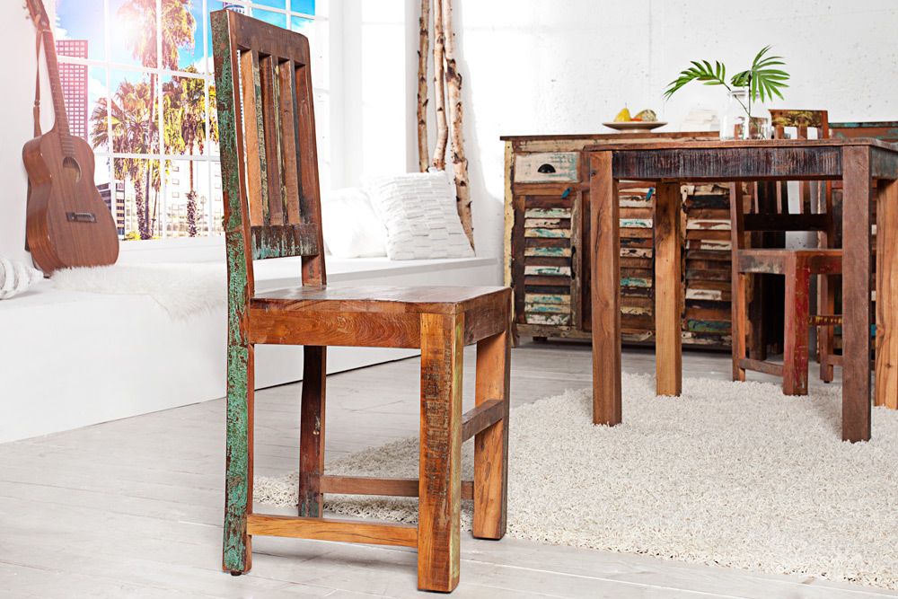 Massiver Holz Stuhl JAKARTA aus recycelten Fischerbooten